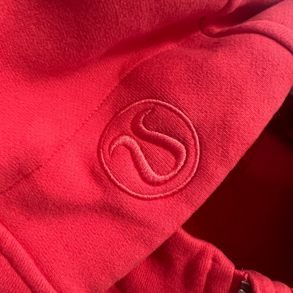 lululemon athletica Cropped Zip-Up Hoodie in Lip Gloss - Picture 4 of 8